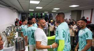 Weverton se emociona com recepção da torcida do Palmeiras em reencontro