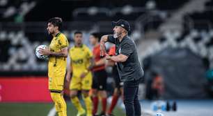 Guanaes lamenta erros de arbitragem, mas faz alerta para o time: 'A palavra é equilíbrio'