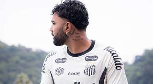 Gabigol volta a treinar e deve reforçar o Santos contra o Flamengo