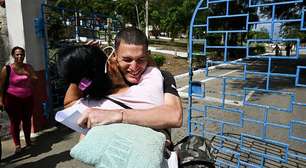 O que se sabe sobre a libertação de mais de 2 mil presos em Cuba em meio às tensões com os EUA