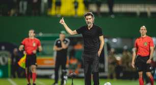 Atlético-MG goleia Chapecoense e mantém evolução com Domínguez