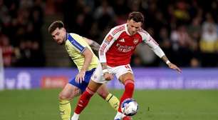 Pintou a zebra! Brasileiro sai lesionado, e Arsenal é eliminado da Copa da Inglaterra