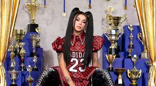 Pabllo Vittar comenta cena viral em "TIC TIC" com NMIXX e dá spoiler do PV7: "tá ficando incrível" (ENTREVISTA)