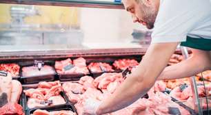Comer mais carne pode reduzir o risco de Alzheimer em algumas pessoas, diz estudo sueco