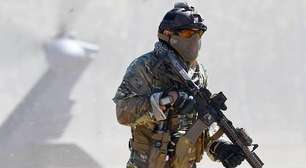 Como equipes militares de elite dos EUA conduzem operações de resgate: 'É angustiante e incrivelmente perigoso'