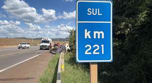 Grave acidente na BR-386 em Tio Hugo deixa dois mortos e três feridos