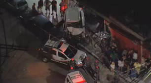 Moradores protestam após crianças morrerem atropeladas por motorista bêbado na Grande SP