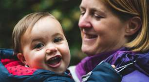 As famílias que dizem terem sido enganadas por clínicas de fertilização: 'Quando meu filho nasceu, vi que algo estava errado'