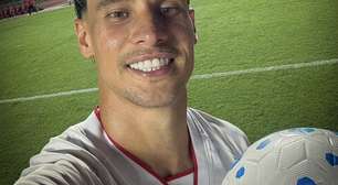 Ferreira celebra primeiro hat-trick da carreira: 'Muito emocionante'