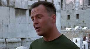 Prejuízo de 50 milhões de dólares: Estes dois fracassos de bilheteria de Bruce Willis quase acabaram com sua carreira