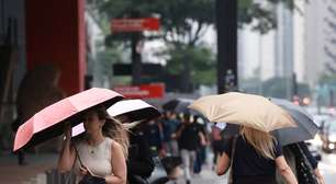 Frente fria no litoral deve provocar pancadas de chuva e queda de temperatura em SP; veja quando