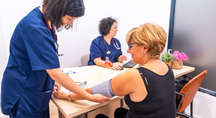 Pedido de ajuda para tratamento de saúde: como escrever e exemplos prontos