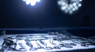 Pedido de ajuda para cirurgia: como escrever e exemplos prontos