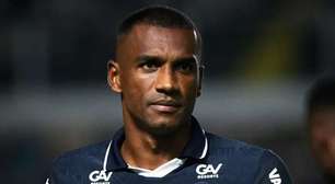 Marllon valoriza evolução defensiva do Remo após empate com o Grêmio