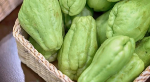 O vegetal subestimado é um dos mais poderosos: conheça os benefícios do chuchu e como cozinhar