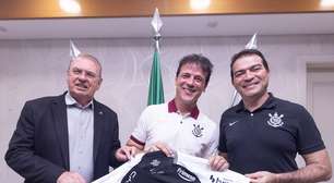Corinthians anuncia a contratação de Fernando Diniz