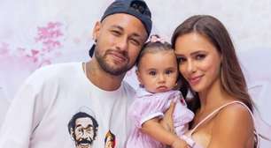 Bruna Biancardi comemora 9 meses da filha Mel ao lado de Neymar