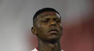 Dirigente do São Paulo condena atitude de Arboleda; veja