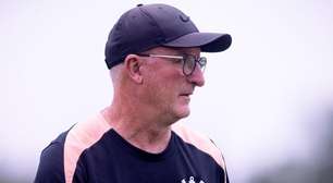 Dorival se despede do Corinthians e revela que entregou o cargo em 2025