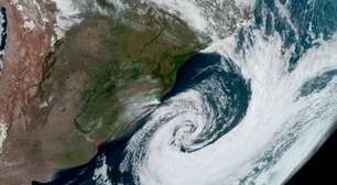 Ciclone extratropical ganha força e traz risco para o RS