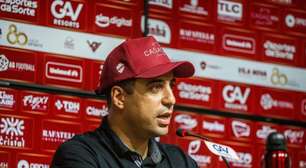 Vila Nova celebra conquista e Hugo revela bastidores que ninguém sabia