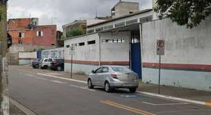 Ex-aluno invade escola em Suzano e fere professora com faca