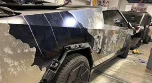A carroceria "blindada" do Cybertruck pode ser destruída por simples adesivos por isso, a Tesla resolveu encerrar seu serviço de envelopamento