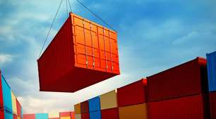 Balança comercial tem superávit de US$ 6,4 bilhões em março, diz MDIC