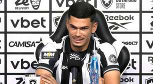 Anthony é apresentado no Botafogo: "Na hora certa, tenho muito a mostrar"