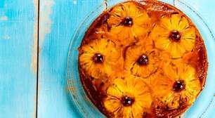 Receita fácil de bolo de abacaxi com ingrediente que cabe no bolso