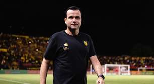 Troca sem fim! Sport tem maioria de jogos com técnicos interinos após saída de Daniel Paulista