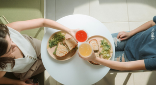 Os mais jovens mudaram sua dieta para sempre: eles decidem o que comer desde crianças e isso não tem nada a ver com o que seus pais gostam