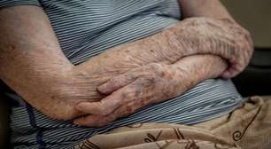 Biometria facial e sedação: Como funcionava o esquema que extorquia aposentados em Porto Alegre