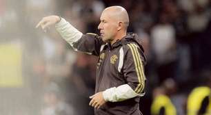 Agora no Flamengo, Leonardo Jardim teve apenas um jogo na altitude na carreira