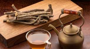 Chás para dormir melhor: 7 receitas caseiras e eficazes