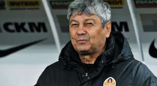 Jogador detona técnico morto recentemente: "Não pude ir ao velório da minha mãe"