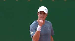 João Fonseca vence tenista italiano em Monte Carlo e atinge feito inédito em Masters 1000