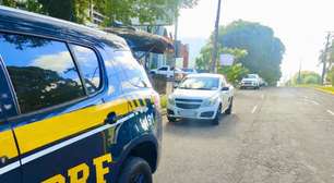 Homem com carro furtado é preso após perseguição na BR-386