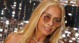 Adriane Galisteu revela look usado em 1994 que está na moda hoje