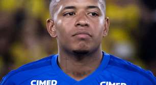 Arroyo se oferece para jogar em rival do Cruzeiro e espera ligação