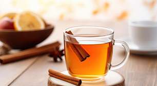 Chá de canela: os benefícios que você precisa conhecer e como preparar