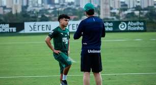 No Goiás, Daniel Paulista faz mudança drástica em time para Série B