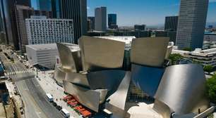 Se você está passando calor em casa, lembre-se de que a Disney construiu um auditório com uma falha colossal: transformar um bairro em um forno insuportável