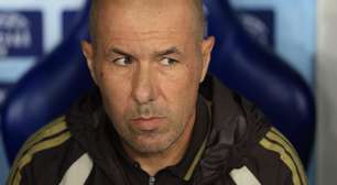 Leonardo Jardim elogia meia, destaca inteligência e projeta mais oportunidades no Flamengo