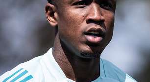 Emprestado ao Cruzeiro, Sinisterra tem situação atualizada nos bastidores do clube