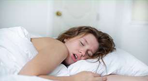 Dormir mal pode engordar? Entenda a relação entre sono e peso