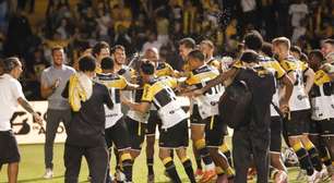 Otero faz golaço de falta nos acréscimos, e Criciúma vence Botafogo-SP