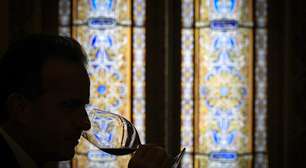 Ministro italiano incentiva setor de vinhos a buscar novos mercados