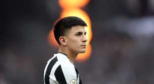 Thiago Almada fica por '1 detalhe' de voltar ao futebol brasileiro; veja possível destino