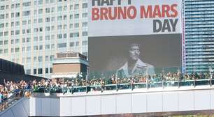 Bruno Mars ganha rua com seu próprio nome às vésperas de iniciar a "The Romantic Tour"